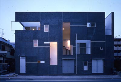 草加の長屋 外観